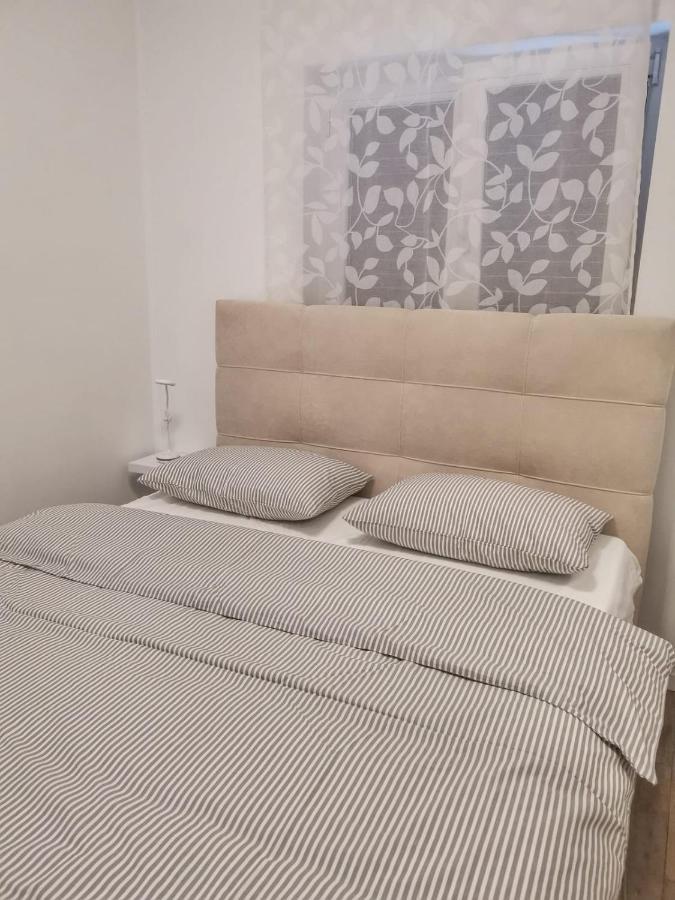 Studio Apartment "Brigita",Parking With Gate Rijeka Buitenkant foto
